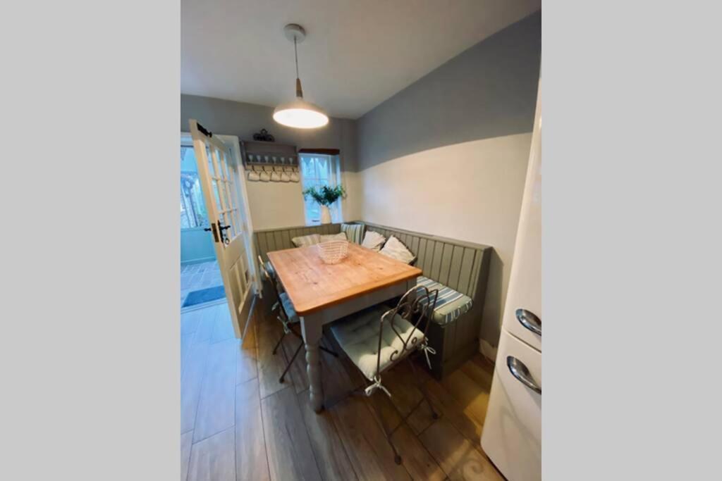 Angel Cottage, Boxgrove, Chichester - Relax&Unwind Exterior foto
